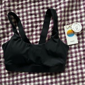 Vuori Stride Bra - size small